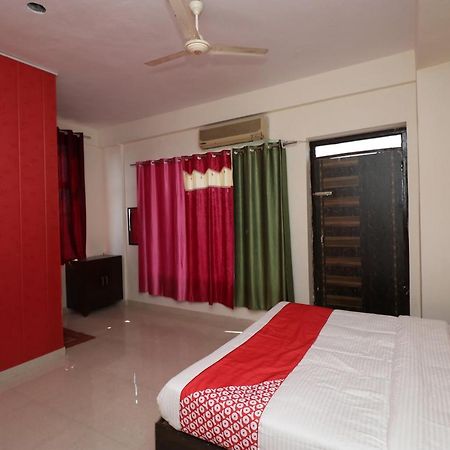 Oyo 26652 Roop River Resort Naupala Bagian luar foto