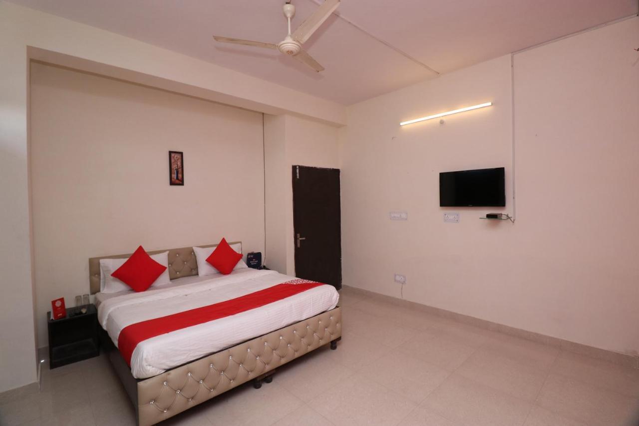 Oyo 26652 Roop River Resort Naupala Bagian luar foto