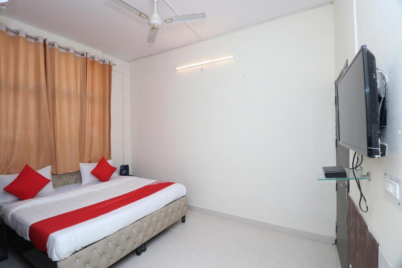 Oyo 26652 Roop River Resort Naupala Bagian luar foto